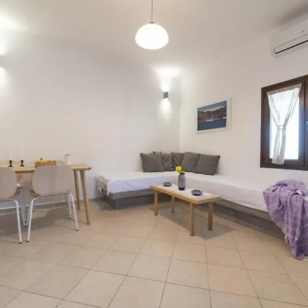 Evita Guesthouse,heated Jacuzzi,sea View, 2pax